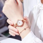 Light luxury diamond-studded niche women's watch, fashionable mother-of-pearl small dial women's watch-YBN-13 - Image 5
